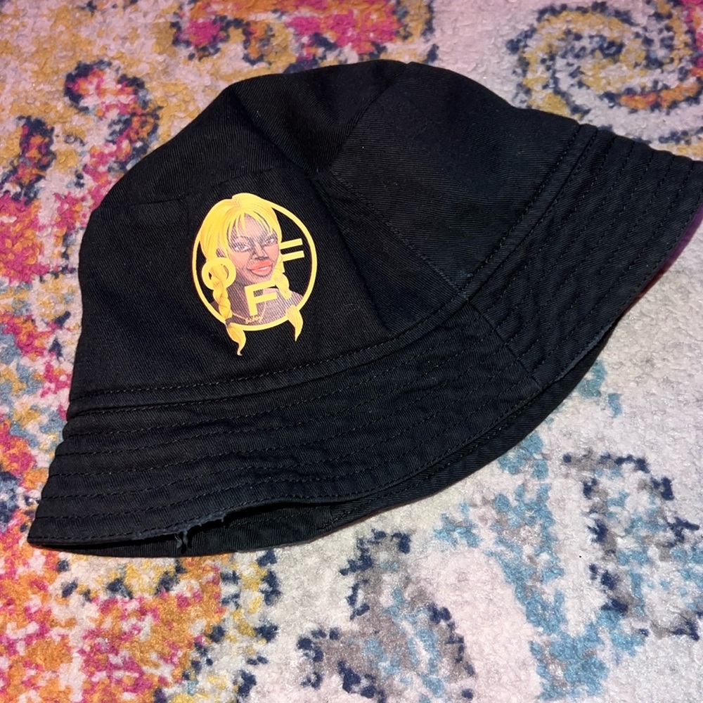 Off White Bucket Hat